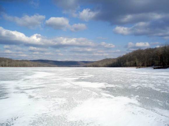 Frozen Lake Monroe-Jan 2009